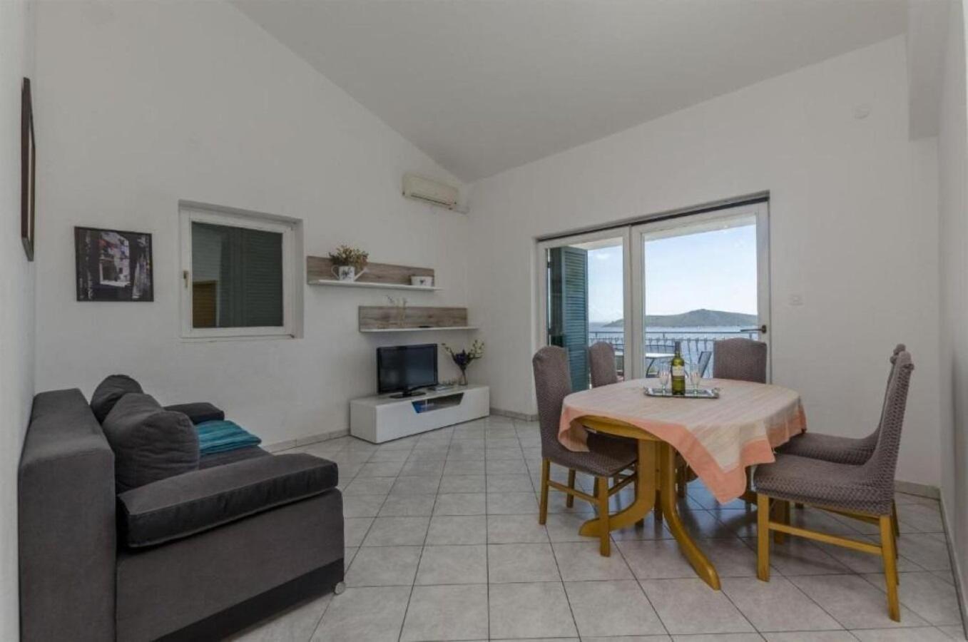 Apartments Mil - 80M From The Sea 塞维德 外观 照片